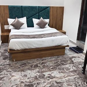 Hotel Sunrise Rooms